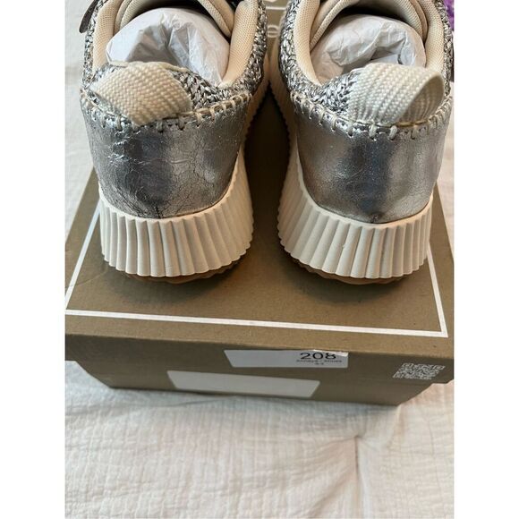 Dolce Vita Demo Jogger Sneaker NEW NIB - Picture 7 of 10